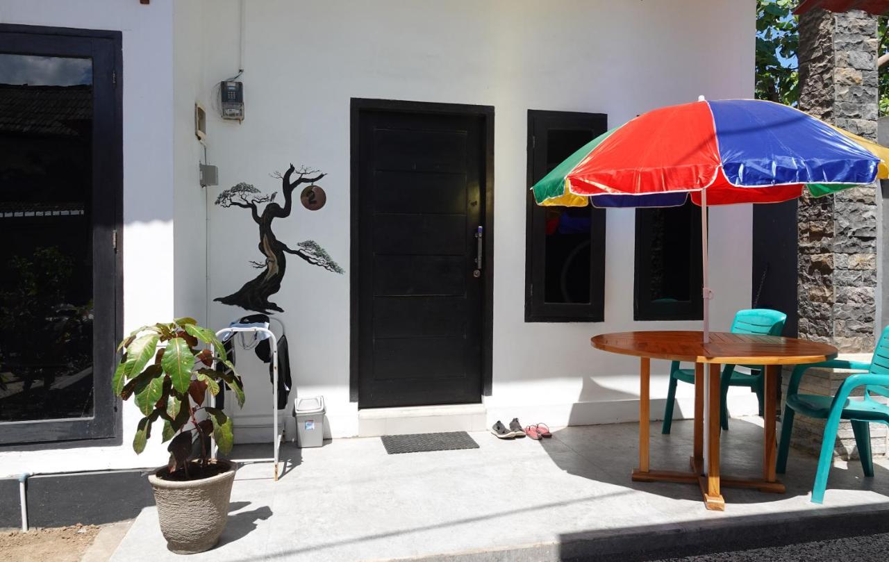 프라야 Wave House Gerupuk South Lombok B&B 외부 사진