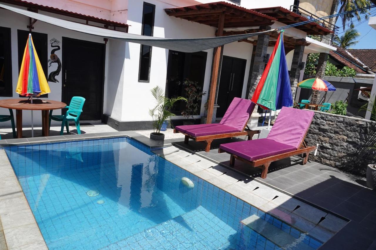 프라야 Wave House Gerupuk South Lombok B&B 외부 사진